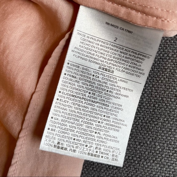 Banana Republic high low dress NWT
FREE SHIPPING - Picture 10 of 13